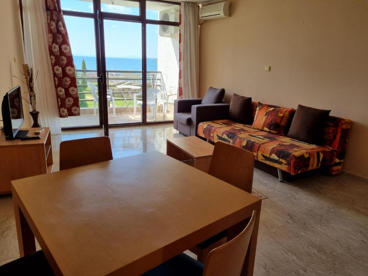 Luxsus Apartment Diamond Sveti Vlas Exterior photo