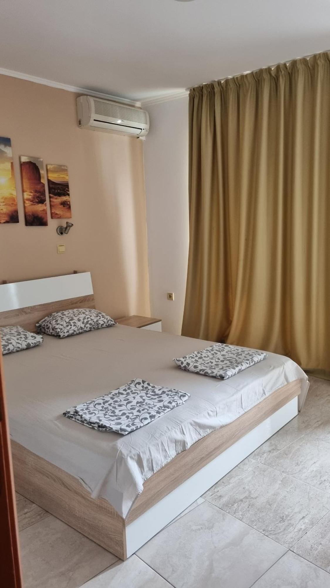 Luxsus Apartment Diamond Sveti Vlas Exterior photo