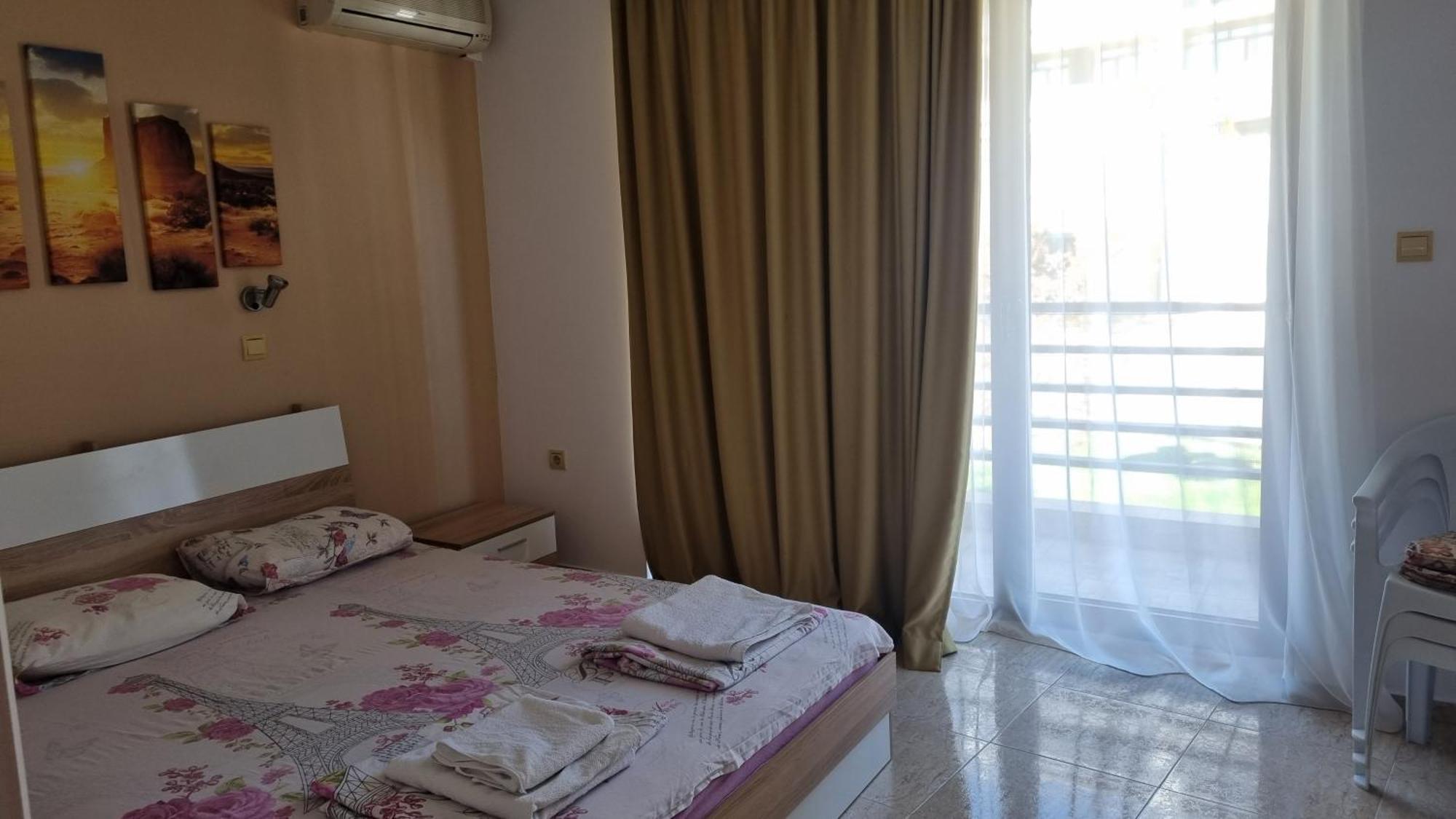 Luxsus Apartment Diamond Sveti Vlas Exterior photo